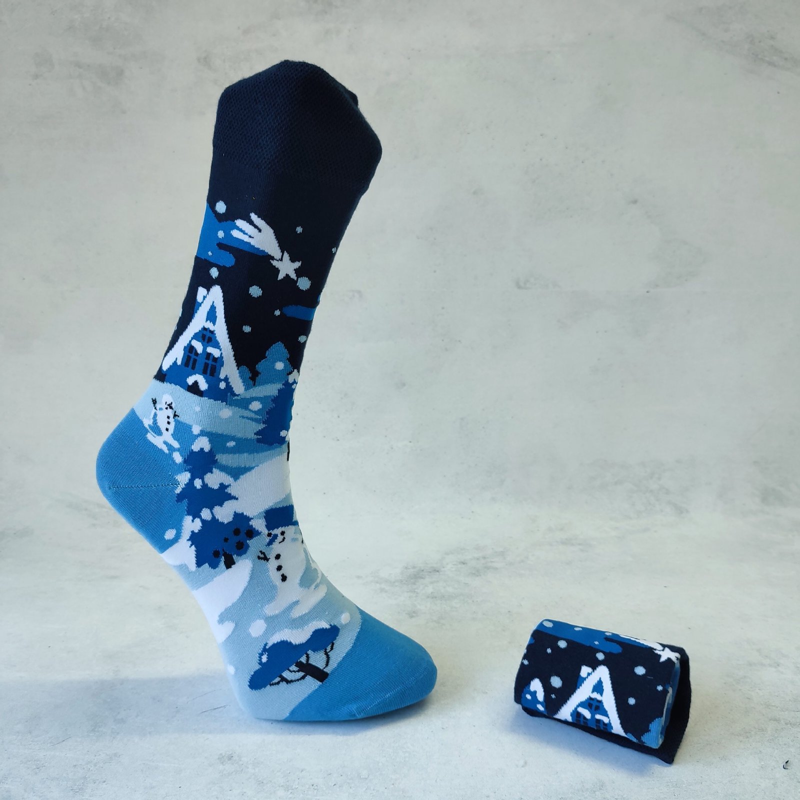 12 Pairs of Socks Crew Home Winter Patterned